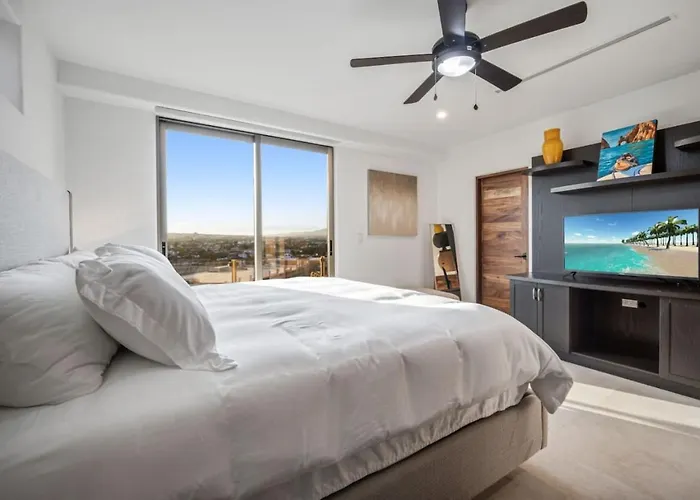 Medano Ocean View Downtown 3bd 6th Floor Cabo San Lucas