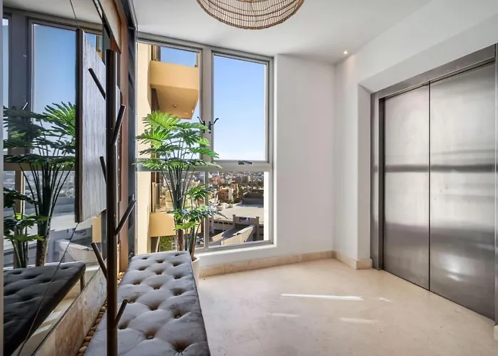 Medano Ocean View Downtown 3bd 6th Floor * Cabo San Lucas