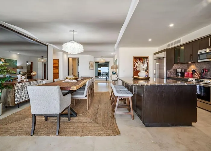 Medano Ocean View Downtown 3bd 6th Floor *